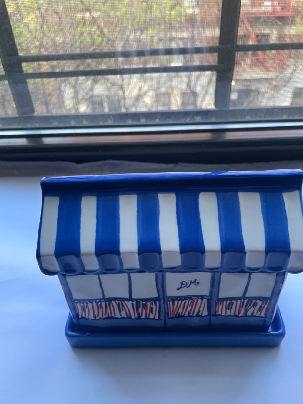 ❤️ Anthropologie Blue & White Ceramic Shopkeeper Butter Dish | NWT - Picture 5 of 11